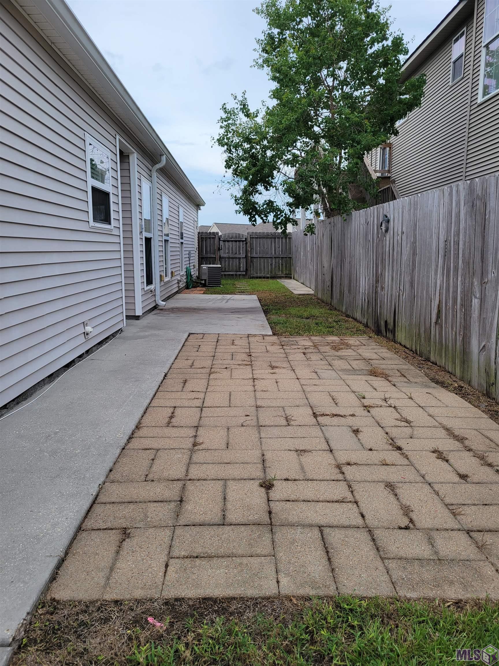 40485 Sage Field Court Gonzales, LA 70737 - Photo 16 of 19