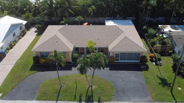 $625,000 | 310 Wilma Circle, Riviera Beach, FL 33404