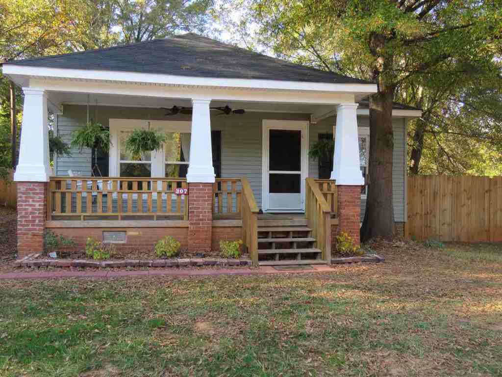 307 Dickens Avenue Anderson, SC 29621 - Photo 2 of 19 Gallery Image 2