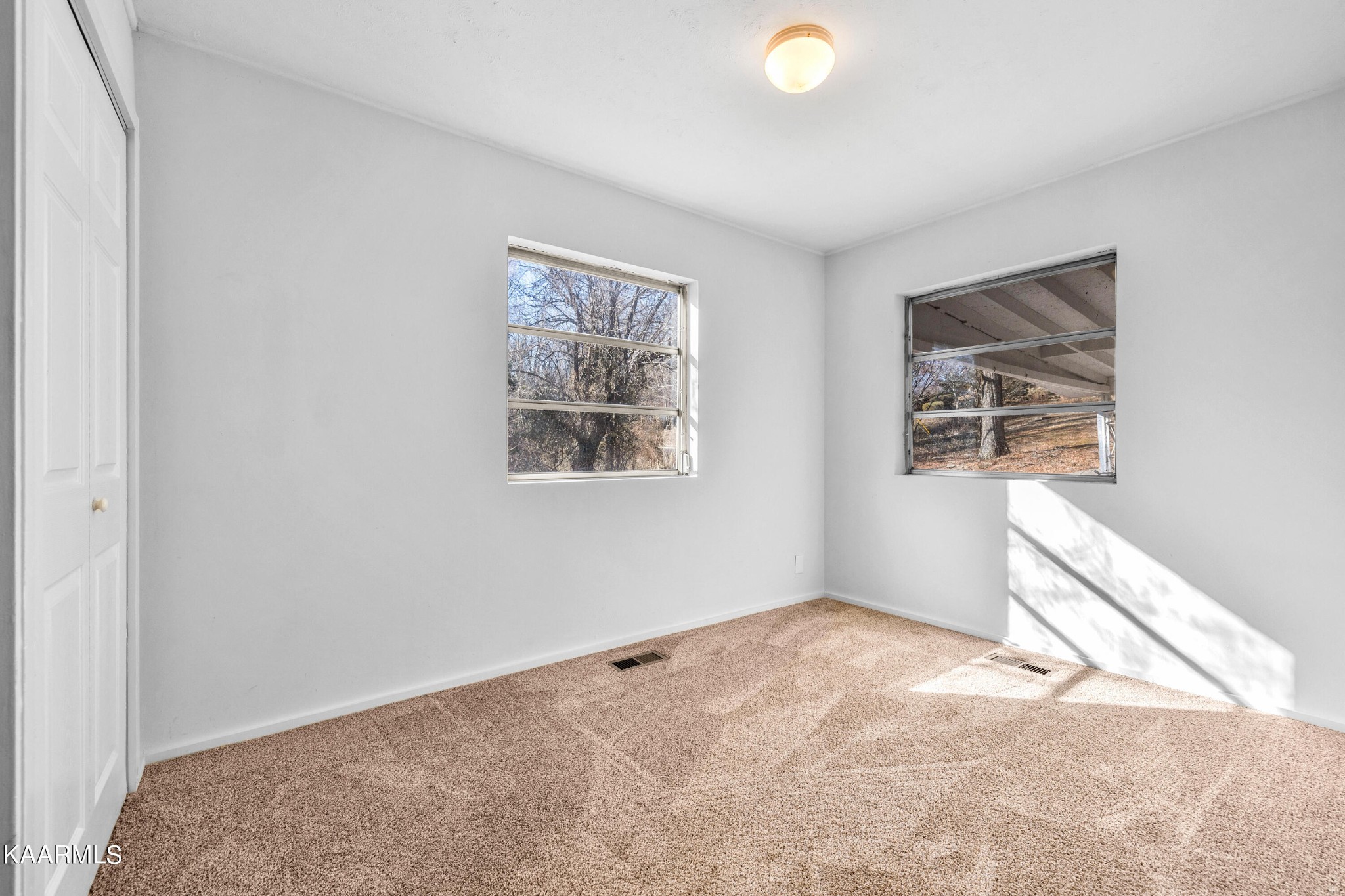 246 Outer Drive Oak Ridge, TN 37830 - Photo 12 of 16 Gallery Image 12