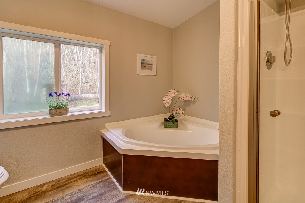 90 Northeast River Road Tahuya, WA 98588 - Photo 14 of 30 Gallery Image 14
