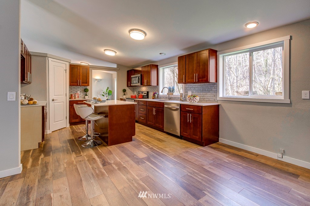 90 Northeast River Road Tahuya, WA 98588 - Photo 15 of 30 Gallery Image 15