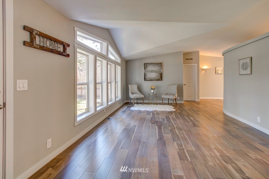 90 Northeast River Road Tahuya, WA 98588 - Photo 4 of 30 Gallery Image 4