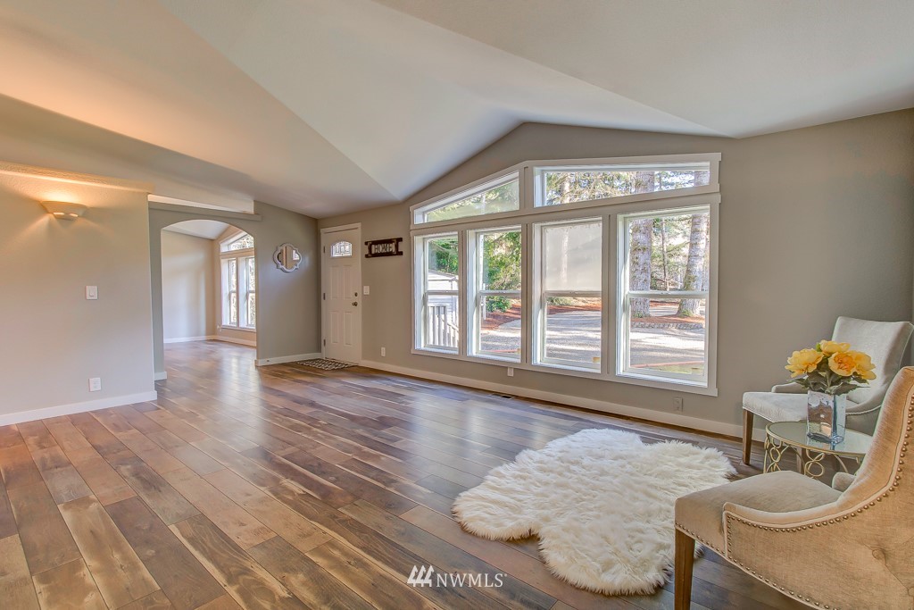 90 Northeast River Road Tahuya, WA 98588 - Photo 6 of 30 Gallery Image 6
