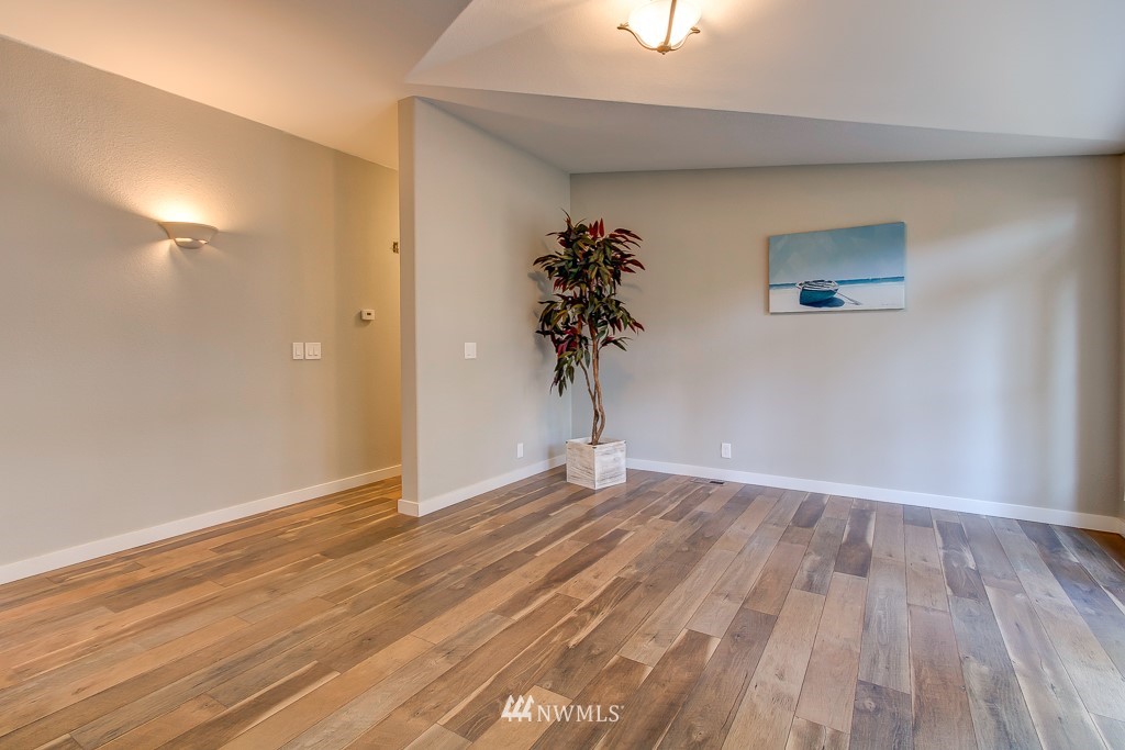 90 Northeast River Road Tahuya, WA 98588 - Photo 7 of 30 Gallery Image 7