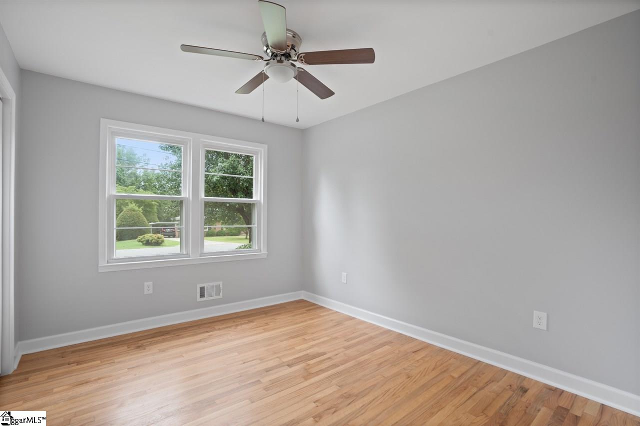509 Tolar Road Travelers Rest, SC 29690 - Photo 12 of 32 Gallery Image 12