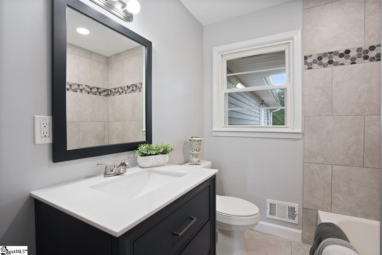 509 Tolar Road Travelers Rest, SC 29690 - Photo 13 of 32 Gallery Image 13