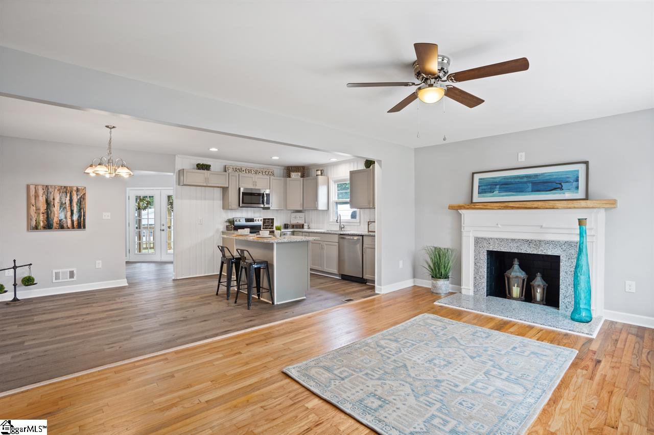 509 Tolar Road Travelers Rest, SC 29690 - Photo 4 of 32 Gallery Image 4