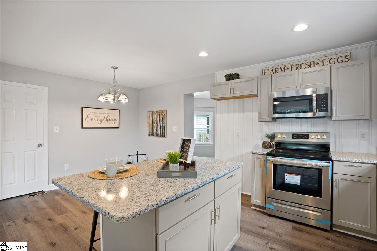 509 Tolar Road Travelers Rest, SC 29690 - Photo 9 of 32 Gallery Image 9