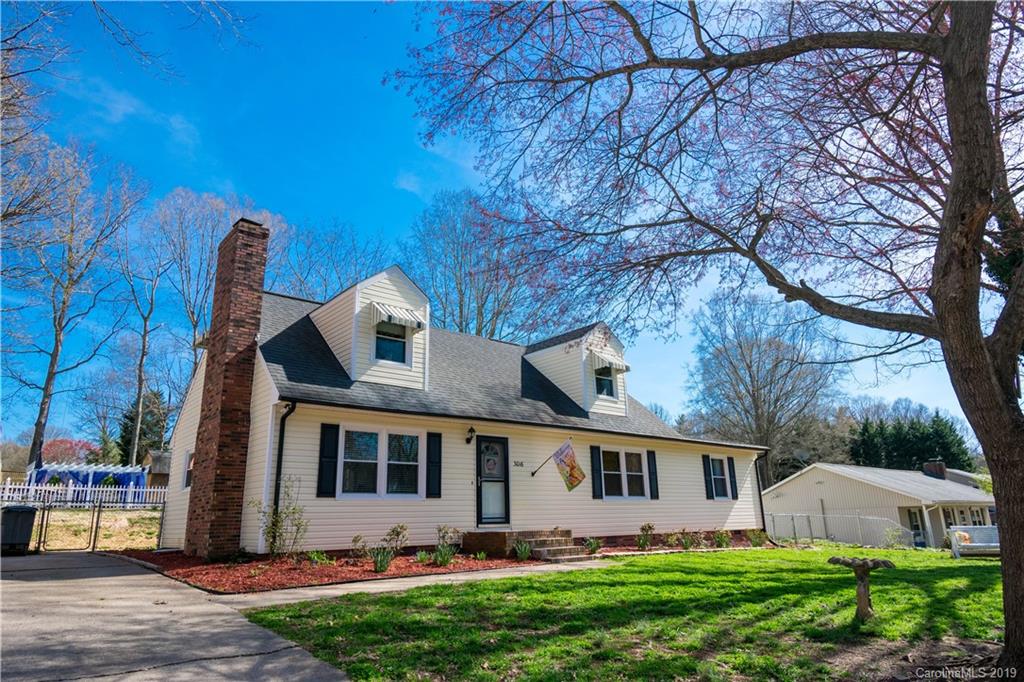 3016 Chestnut Road Lincolnton, NC 28092 - Photo 1 of 27 Gallery Image 1