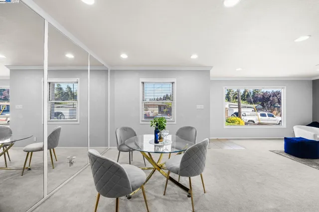 $889,000 | 334 Oxford Street, Hayward, CA 94541