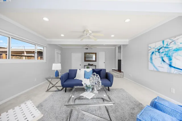 $889,000 | 334 Oxford Street, Hayward, CA 94541