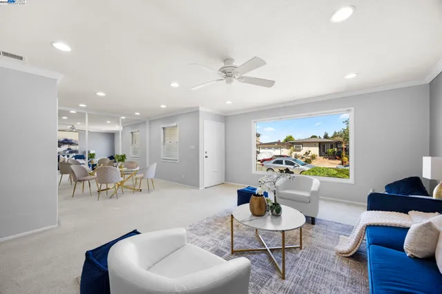 $889,000 | 334 Oxford Street, Hayward, CA 94541