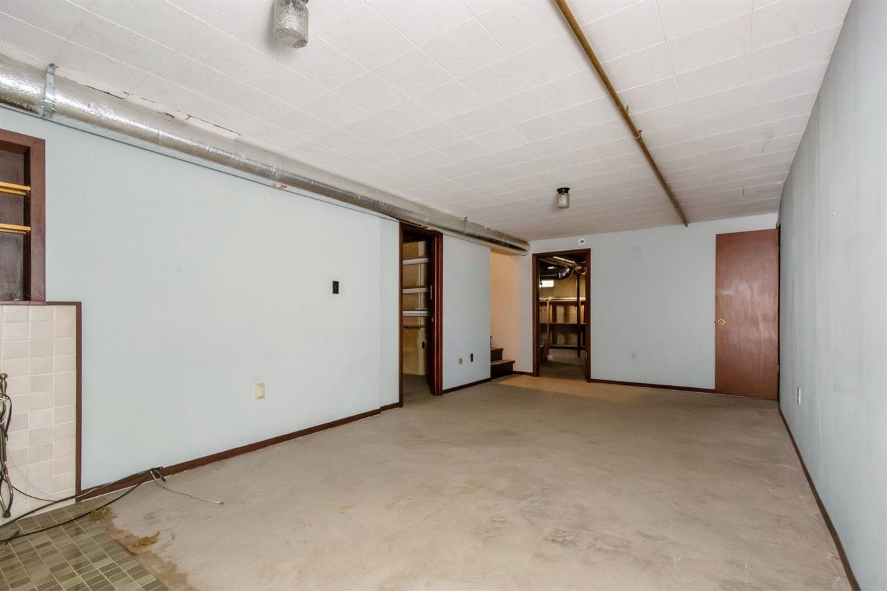 9209 Feather Ridge Road Cedar Rapids, IA 52411 - Photo 11 of 27 Gallery Image 11