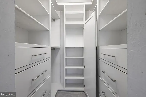 a view of walk in closet