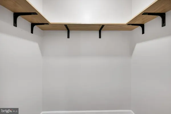 a view of walk in closet