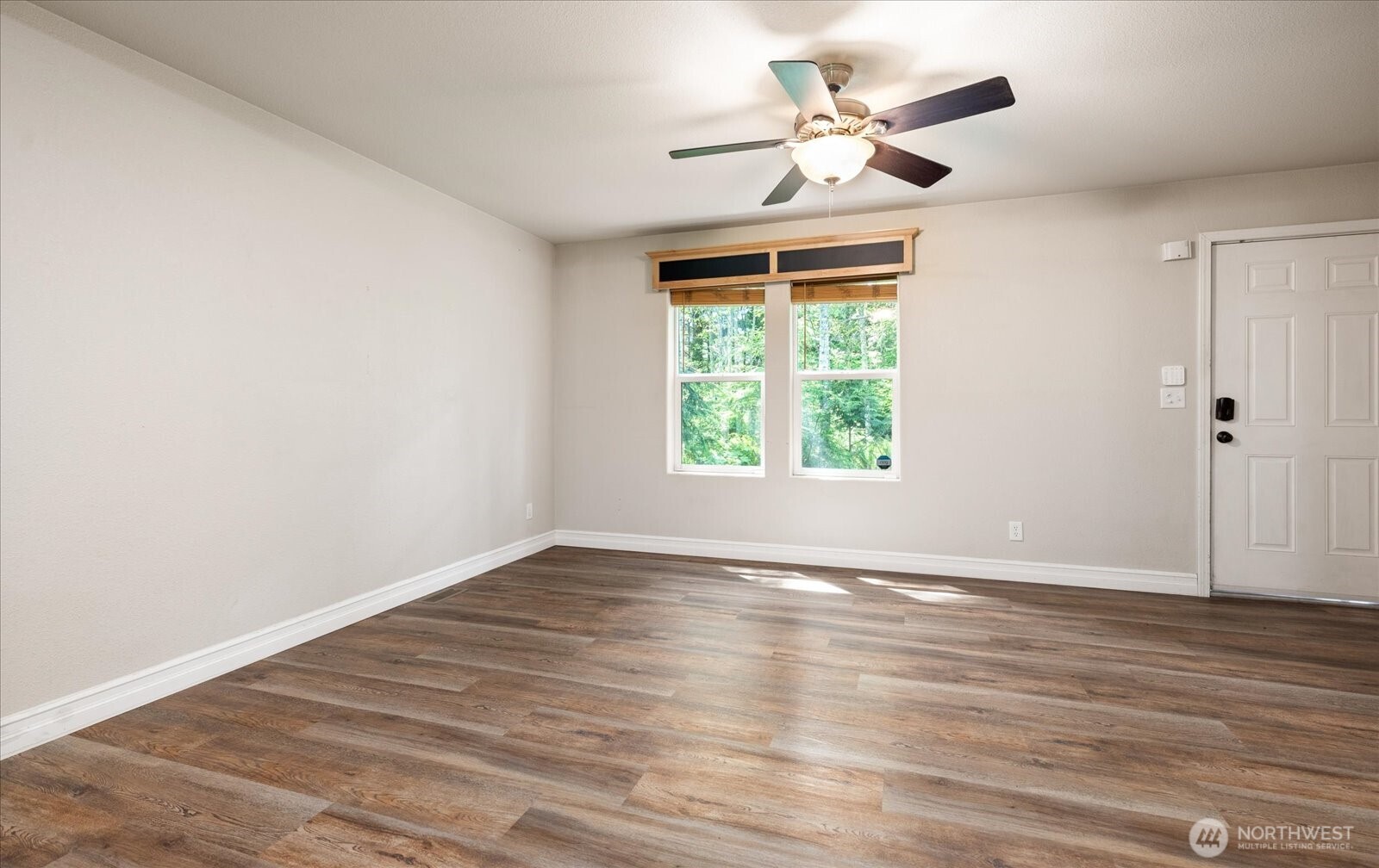 1376 Silver Lake Road Oak Harbor, WA 98277 - Photo 2 of 30