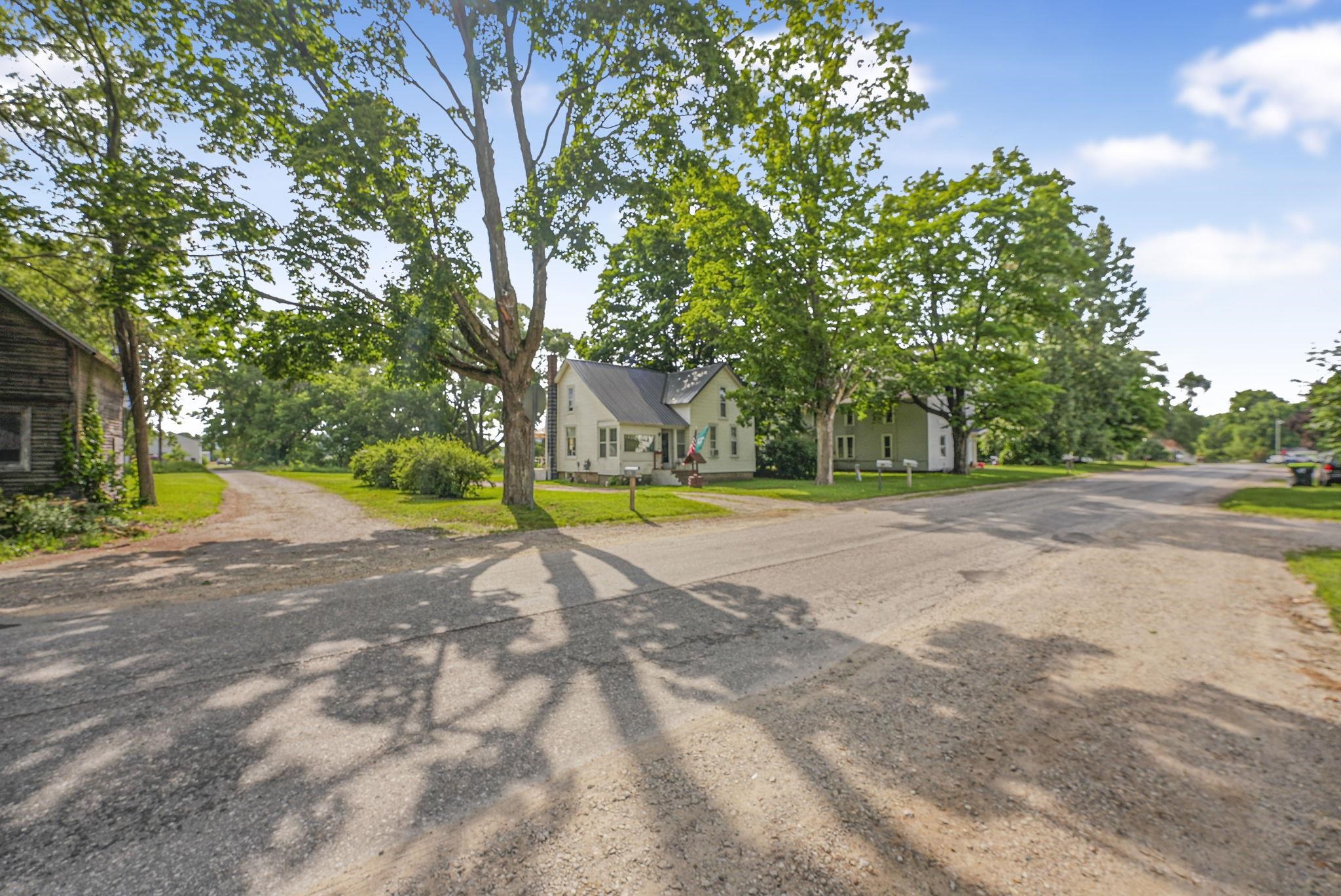 1583 State Street Grawn, MI 49637 - Photo 31 of 35