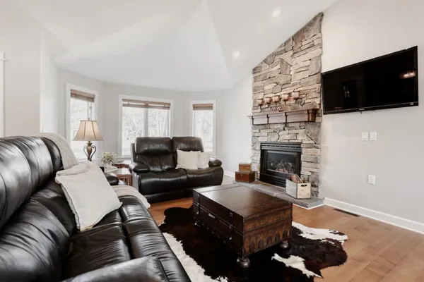 $560,000 | 3298 139th Lane Northwest, Andover, MN 55304