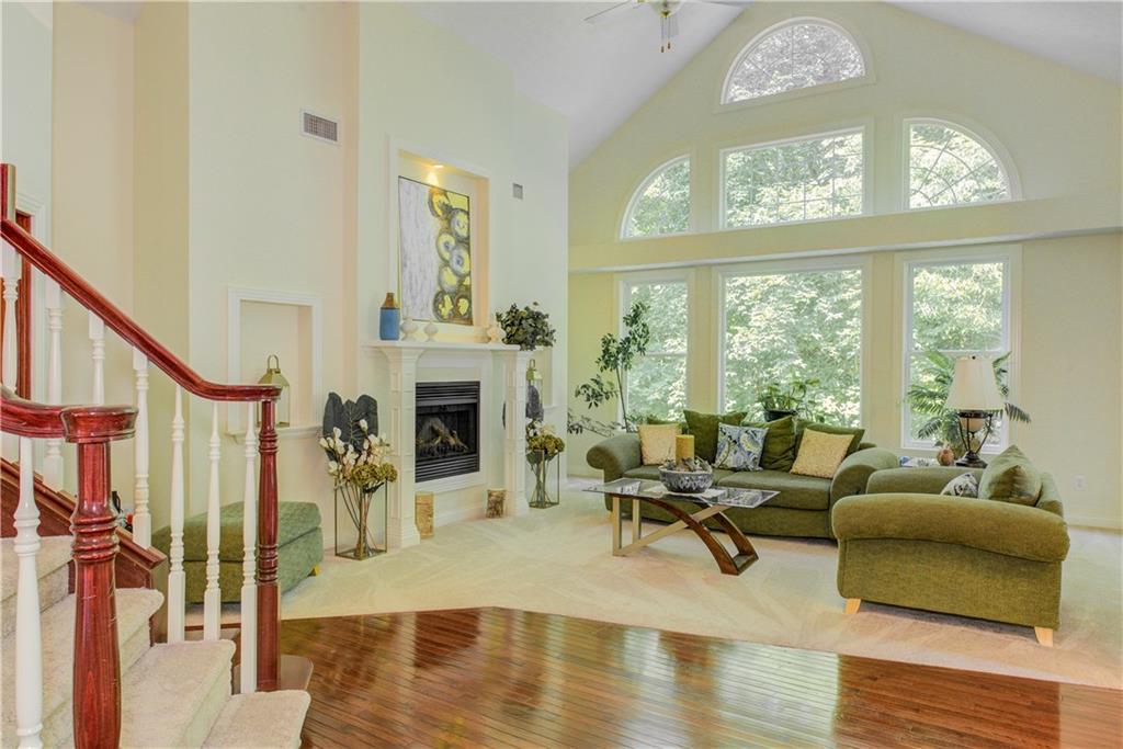 408 Sycamore Ridge Court Avon, IN 46123 - Photo 8 of 45 Gallery Image 8