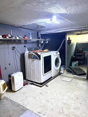 $3,000 | 2 Quinn, Brentwood, NY 11717