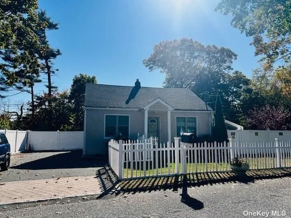 $3,000 | 2 Quinn, Brentwood, NY 11717