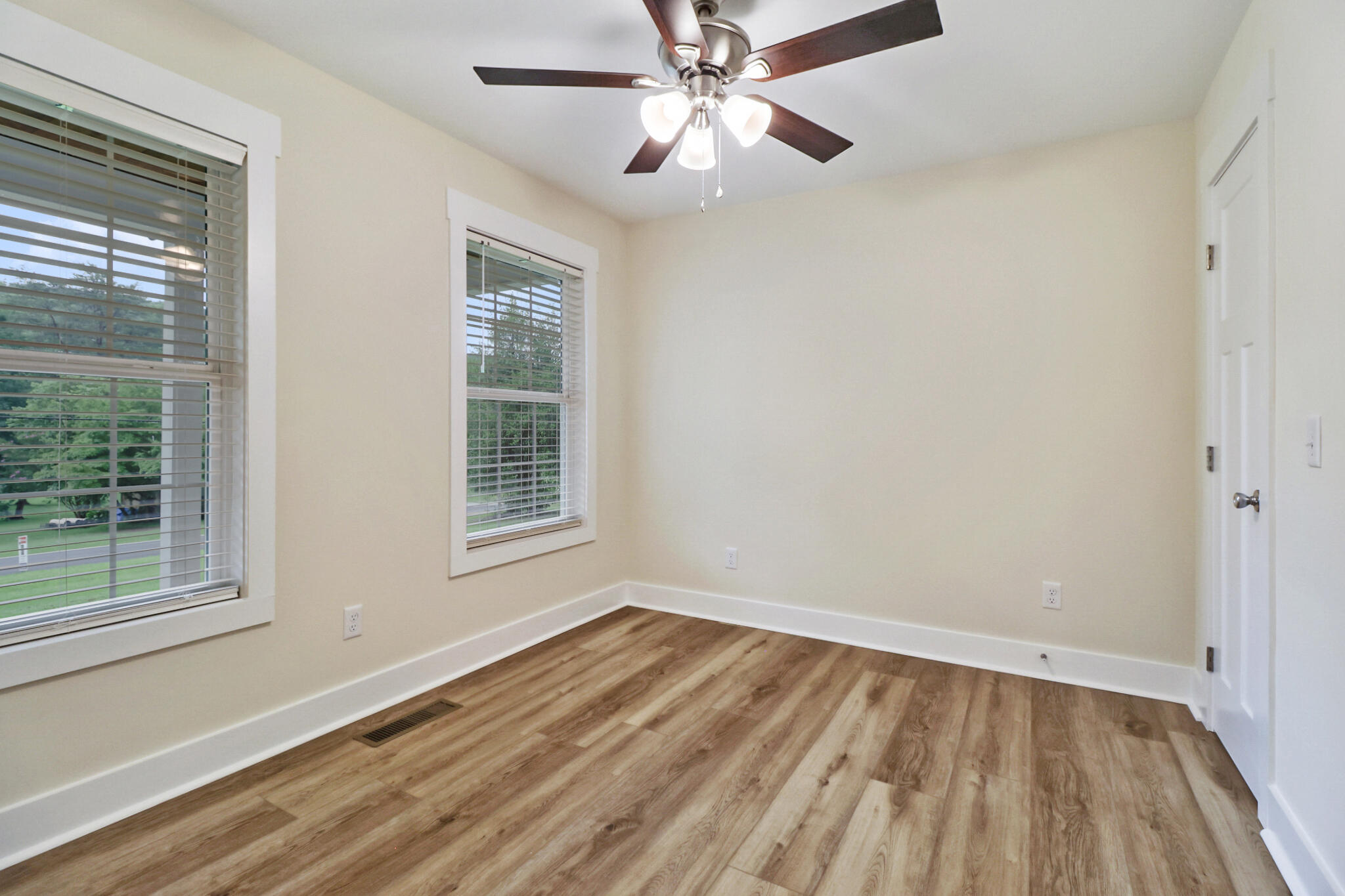 4539 Toestring Valley Road Spring City, TN 37381 - Photo 12 of 31 if1a7450-if1a7454