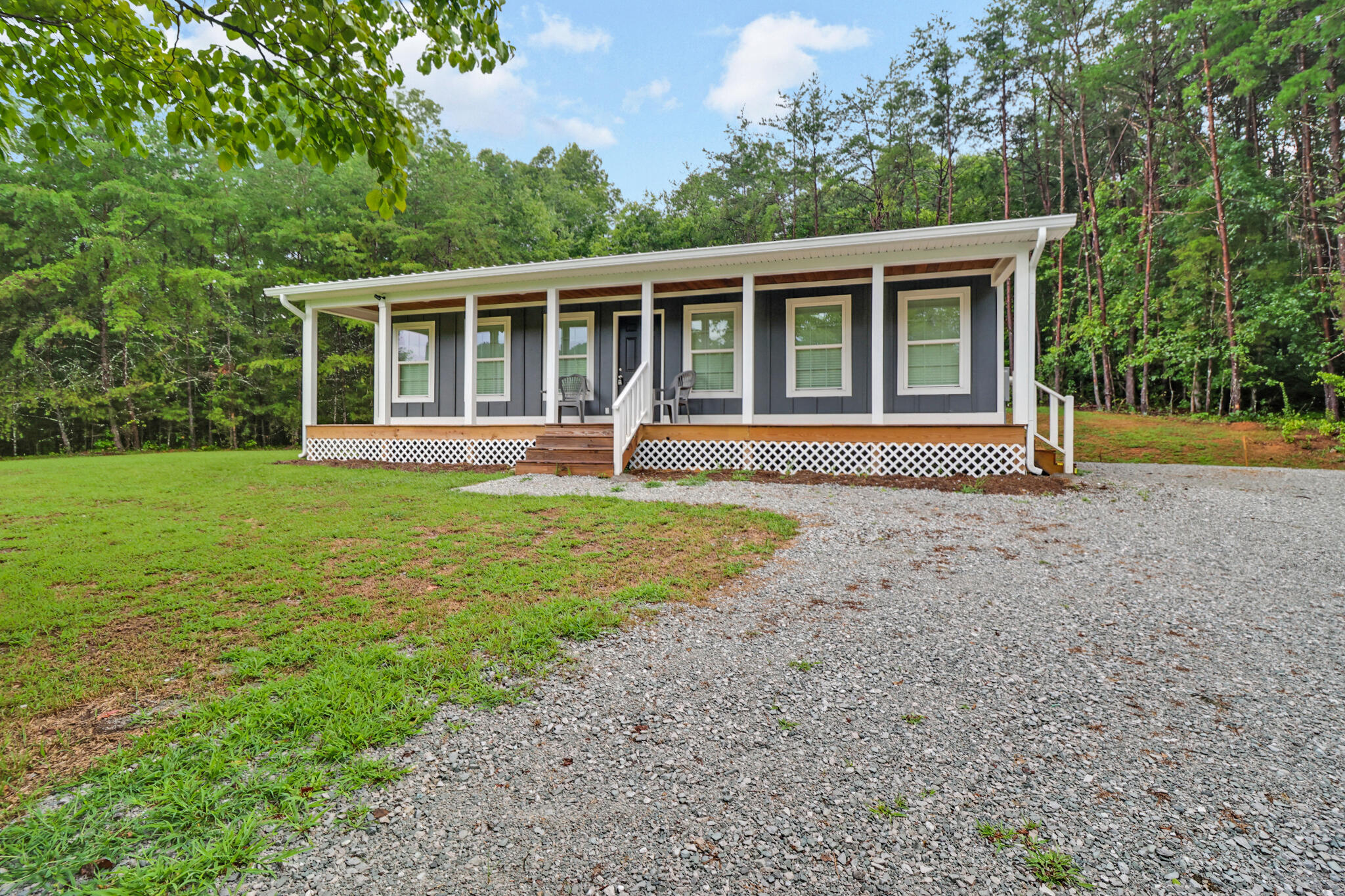 4539 Toestring Valley Road Spring City, TN 37381 - Photo 2 of 31 if1a7360-if1a7364