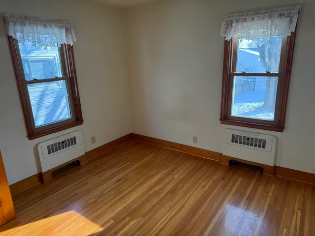 $259,900 | 2132 Winnebago Street, La Crosse, WI 54601