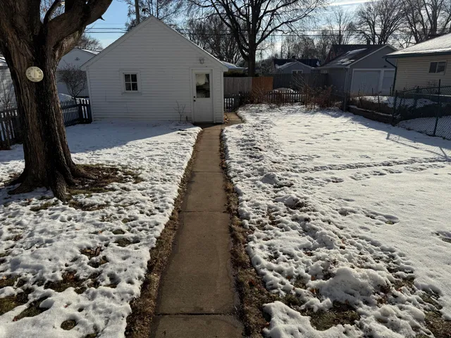 $259,900 | 2132 Winnebago Street, La Crosse, WI 54601