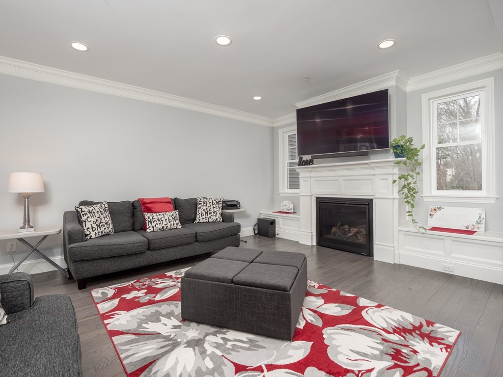 116 Brookview Road, Unit 116 Franklin, MA 02038 - Photo 6 of 31 Gallery Image 6