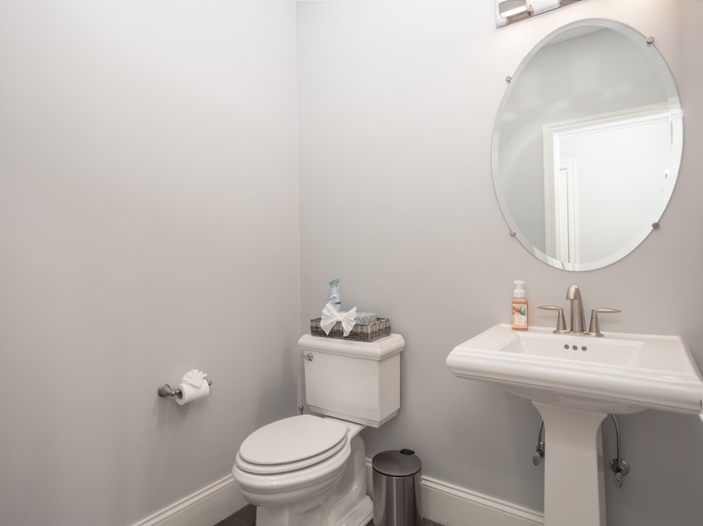 116 Brookview Road, Unit 116 Franklin, MA 02038 - Photo 8 of 31 Gallery Image 8