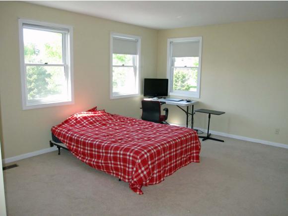 71 Mallard Point Road Merrimack, NH 03054 - Photo 21 of 35