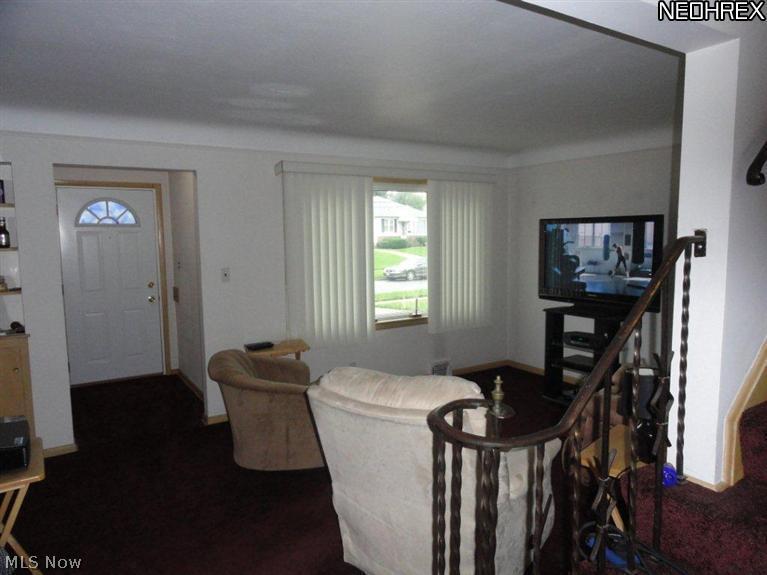 9517 David Road Garfield Heights, OH 44125 - Photo 8 of 25