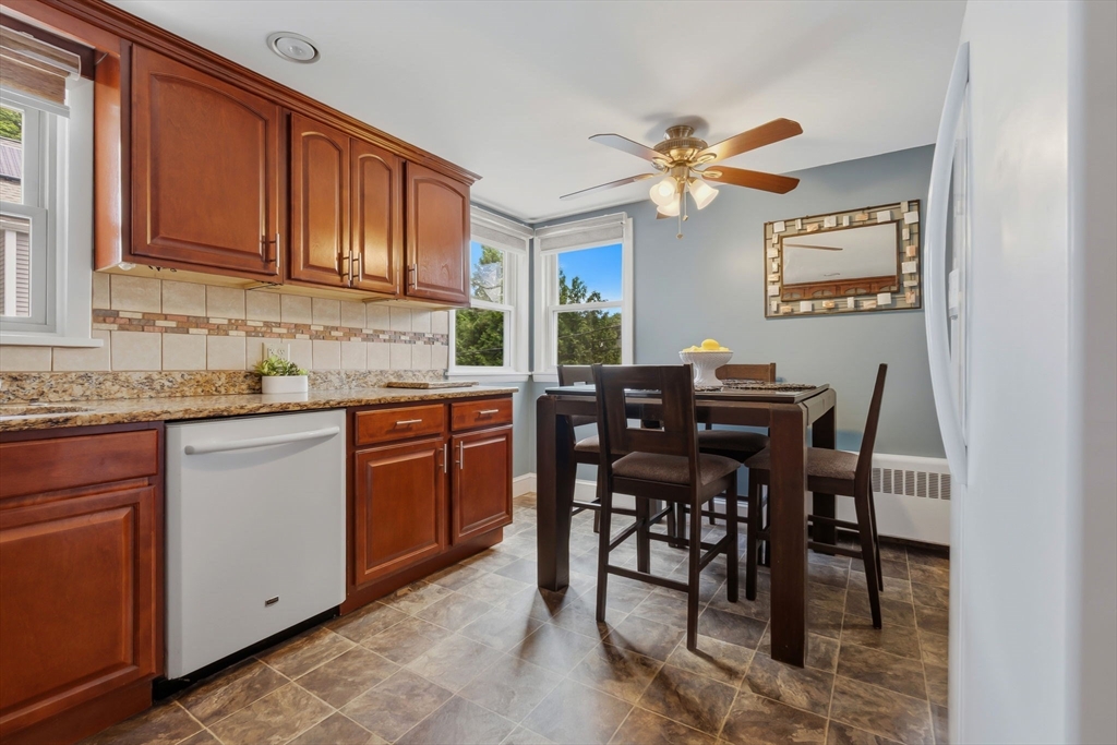 7 Taylor Street Saugus, MA 01906 - Photo 7 of 42
