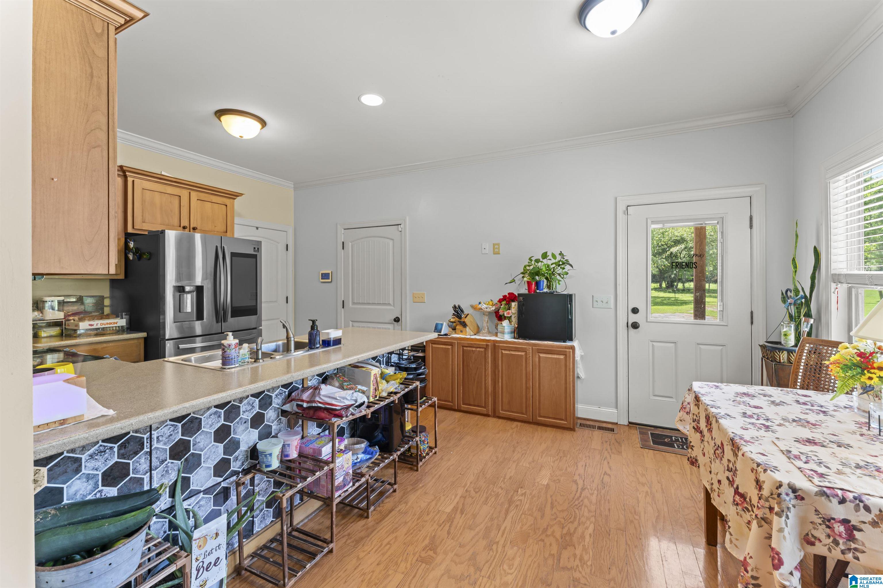 8140 North Valley Road Pinson, AL 35126 - Photo 9 of 33 Gallery Image 9
