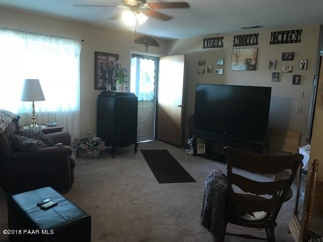 5574 North Long Rifle Road Prescott Valley, AZ 86314 - Photo 9 of 17 living room