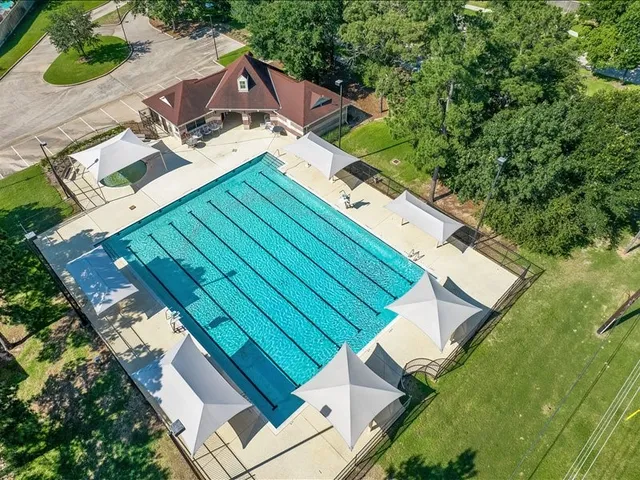 $399,999 | 22907 Eastgate Village Drive, Spring, TX 77373