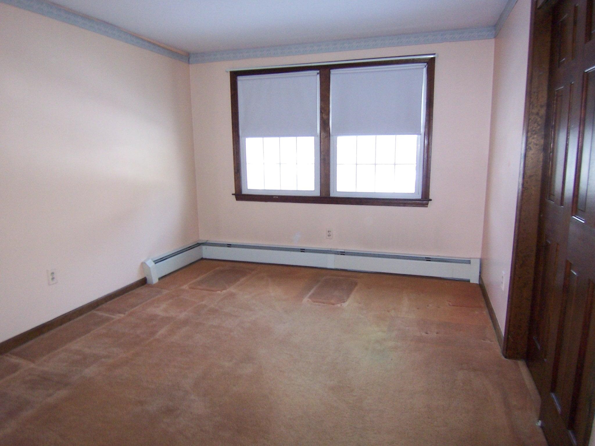 18 Century Road Nashua, NH 03064 - Photo 12 of 25