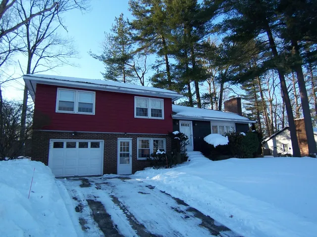 $529,000 | 18 Century Road, Nashua, NH 03064