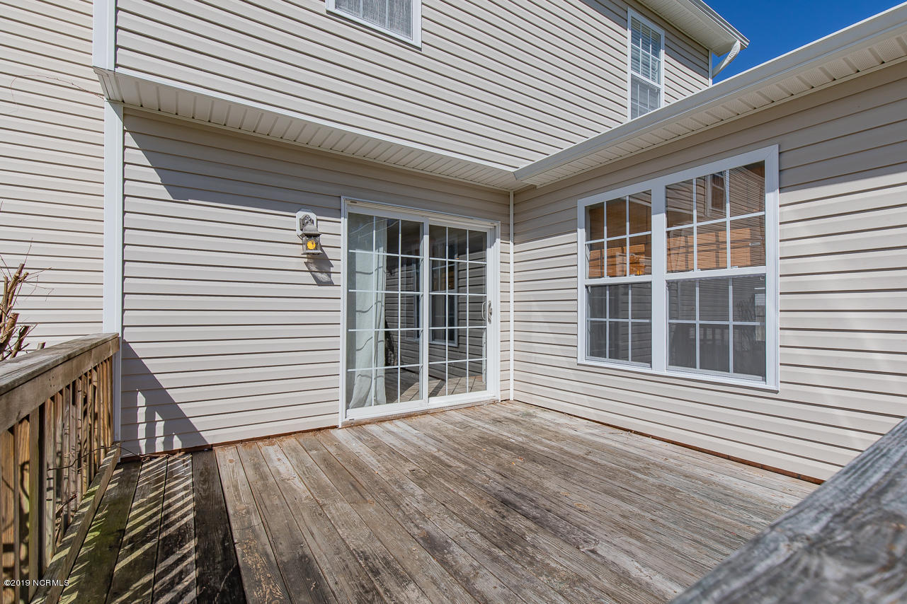 204 Target Lane Hubert, NC 28539 - Photo 32 of 37 30