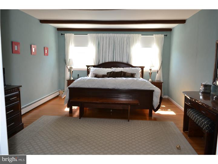 1037 Crozer Lane Springfield, PA 19064 - Photo 14 of 24 Master Bedroom