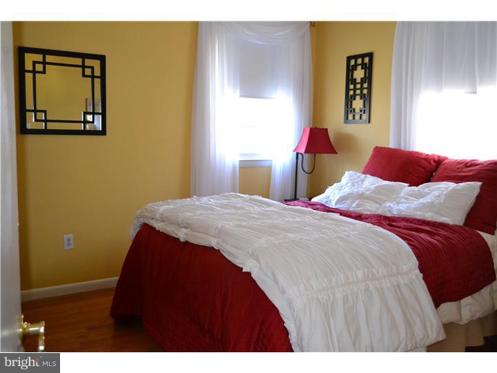 1037 Crozer Lane Springfield, PA 19064 - Photo 19 of 24 Bedroom 3