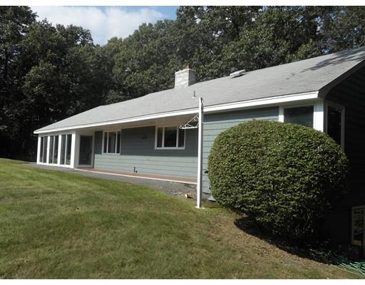 4 Great Pond Road Wenham, MA 01984 - Photo 4 of 26 Gallery Image 4