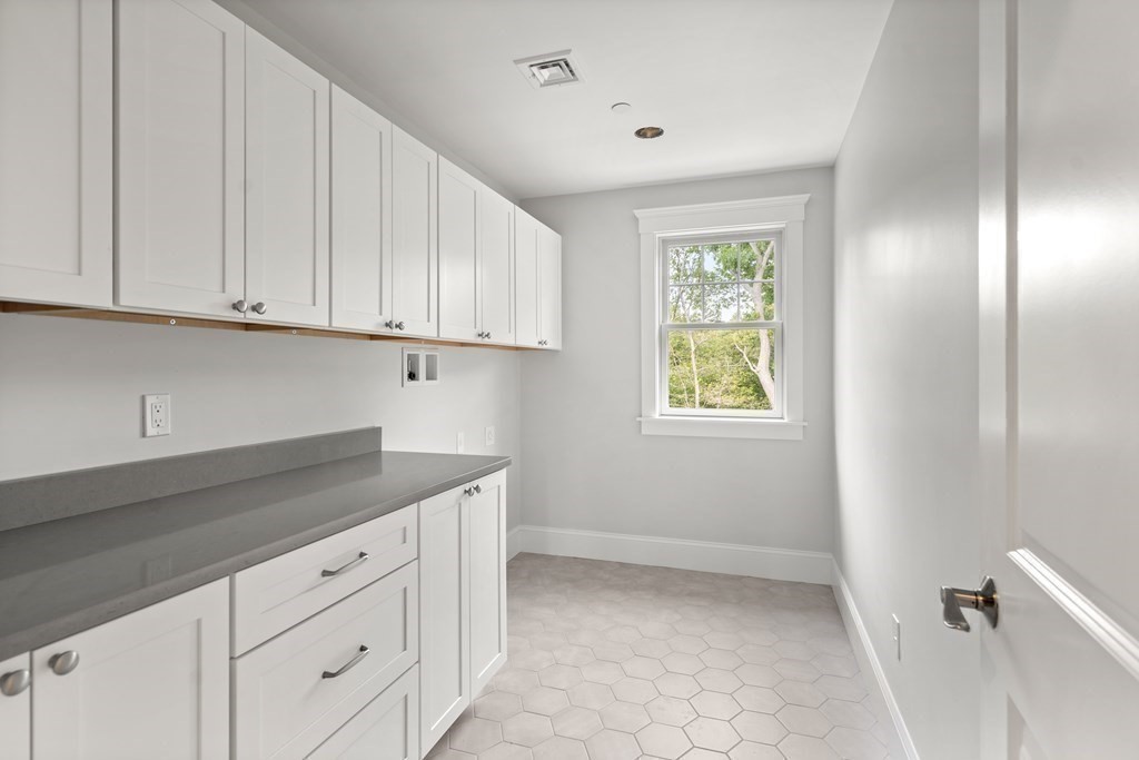 11 Spring Hill Farm Road Wenham, MA 01984 - Photo 38 of 42 Gallery Image 38
