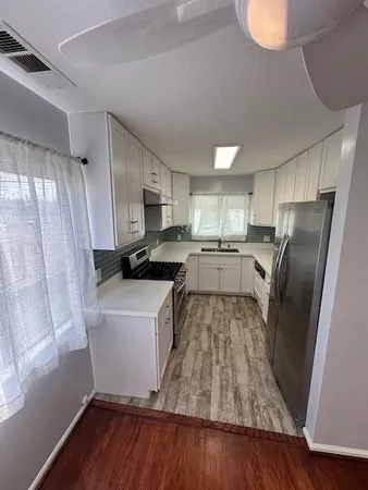 $2,850 | 23 Birch, Redwood City, CA 94062