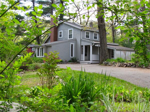 18 Colrain Road Topsfield, MA 01983 - Photo 1 of 25 Gallery Image 1