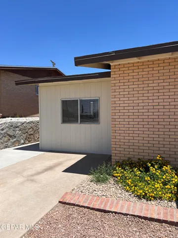 $256,000 | 6044 Cabrillo Drive, El Paso, TX 79912