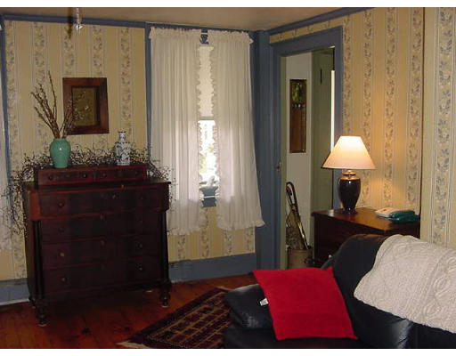 136 Center Bridge Road Lancaster, MA 01523 - Photo 3 of 6