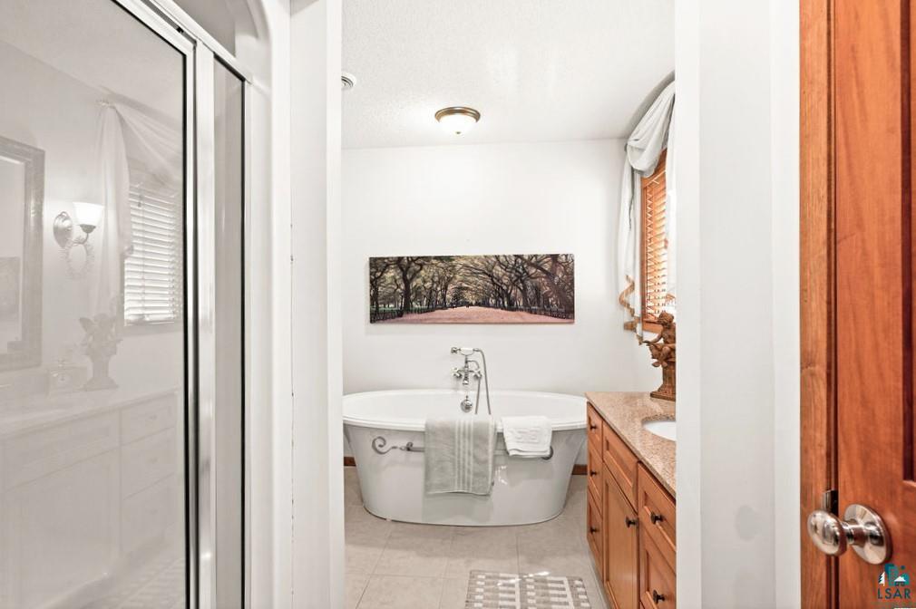 6786 Abbott Road Duluth, MN 55803 - Photo 23 of 46